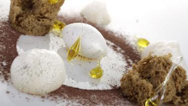 Les Moles Postres Oli OVE, sal, vinagre i pebre
